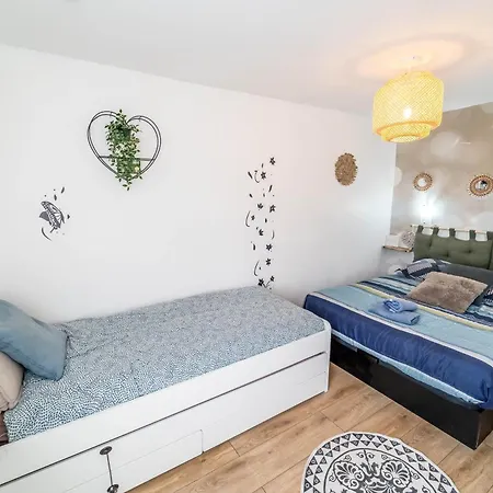 Apartment Sous Les Toits Honfleur Equemauville